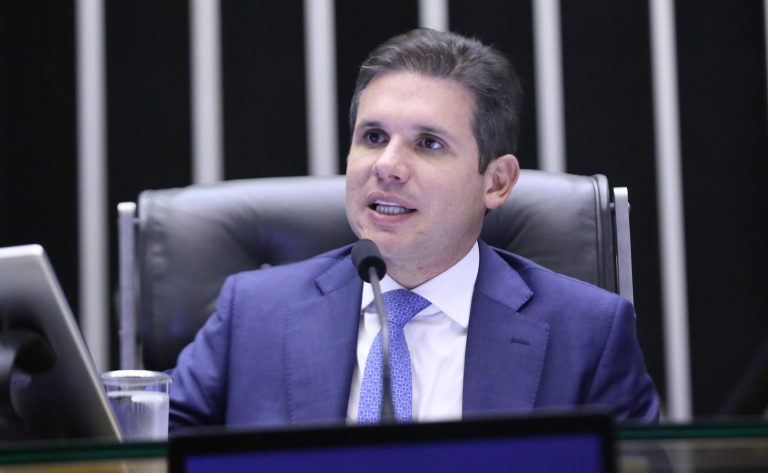 Discussão e Votação de Propostas Legislativas. Presidente da Câmara dos Deputados, Hugo Motta (REPUBLICANOS - PB)