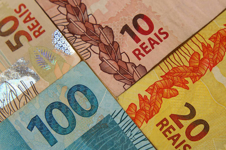 Renda dos 10% mais ricos é 13,4 vezes maior qu...