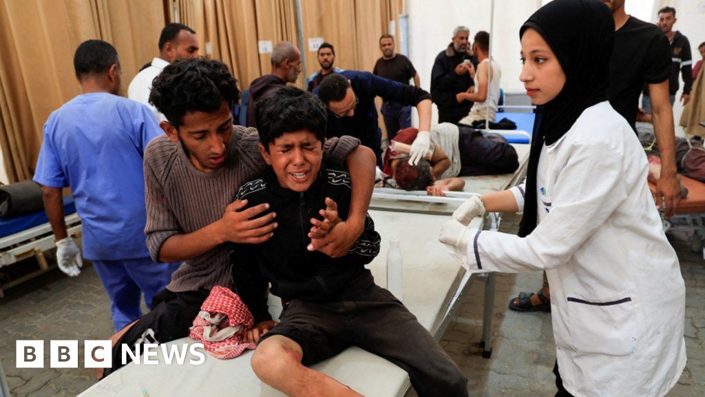 As forças israelenses matam 51 palestinos esperando por farinha no local da Aid Gaza, testemunhas e socorristas dizem