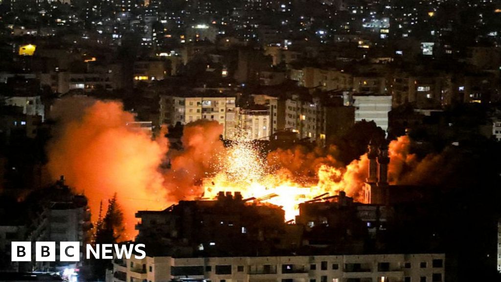 Israel atinge o sul de Beirute na véspera de Eid Al Adha