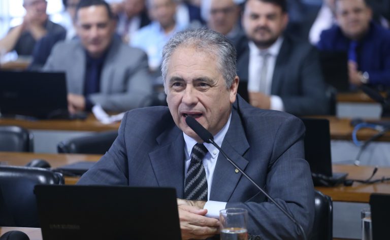 Debatedores apontam cenário crítico para continuação das atividades das usinas Angra 1 e 2