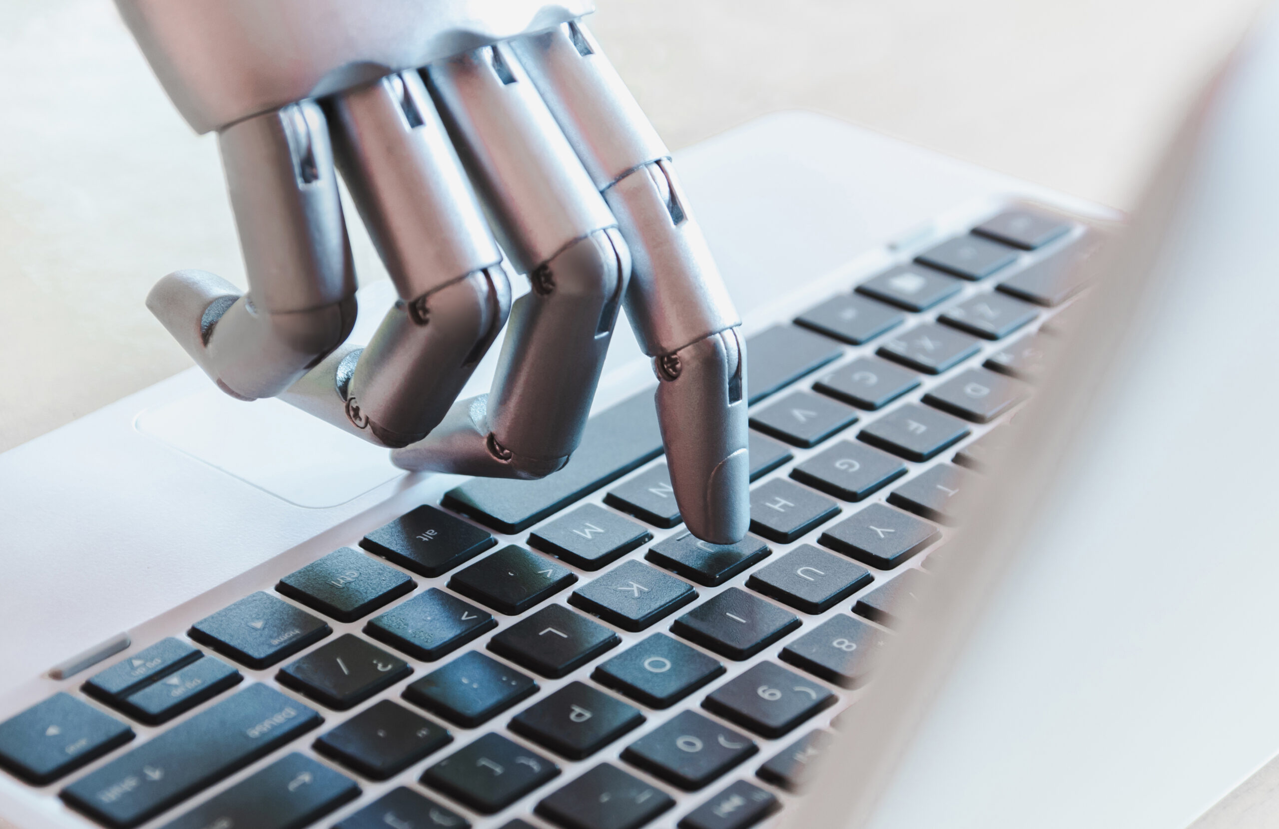 73% dos candidatos utilizam inteligência artificial ao buscar um emprego