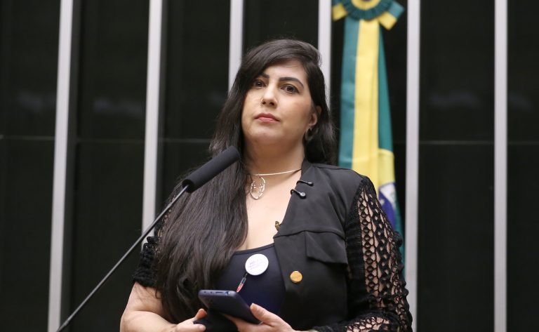 Lei Bárbara Penna aumenta punição para agressor que ameaçar vítima durante cumprimento da pena