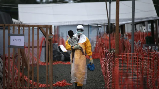 OMS declara surto de Ebola: os vírus que mais matam no mundo em ranking