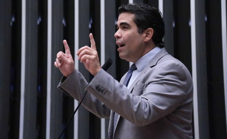 Discussão e votação de propostas legislativas. Dep. Ricardo Ayres (REPUBLICANOS-TO)