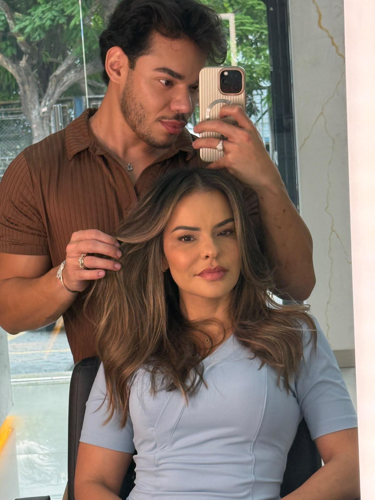O cabelo como linguagem de identidade e expressão feminina